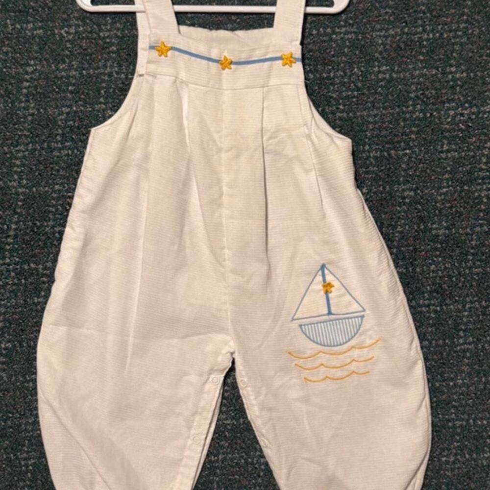 Vintage thomas infant wear sailboat